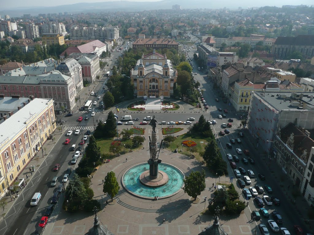 3.-Cluj-Napoca---Avram-Iancu-Square-and-Opera-House